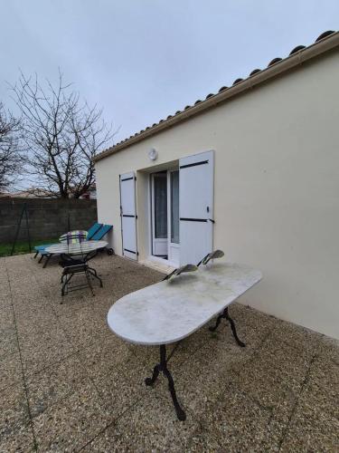 Maison accueillante à Saint-Hilaire-de-Chaléons avec jardin (Maison accueillante a Saint-Hilaire-de-Chaleons avec jardin) in Saint-Hilaire-de-Chaléons