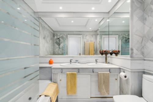 All About Marina Mariola – Marbella, SC