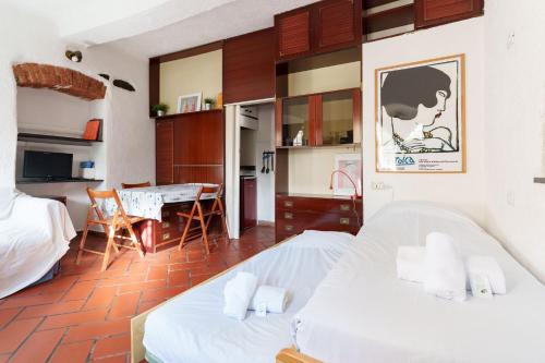 GuestHost - Nervi Cozy Studio near the Beach