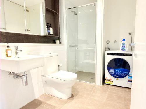 Sydney Executive Apartment 3beds2baths - Chatswood - Tap to explore photos