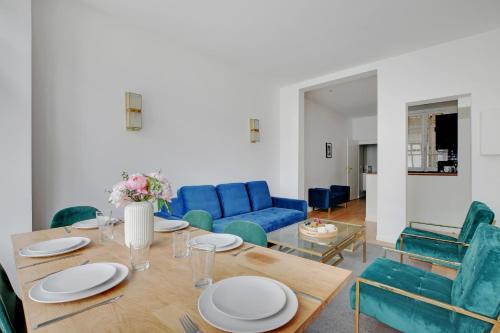 Exclusive Apartment - Heart of Paris