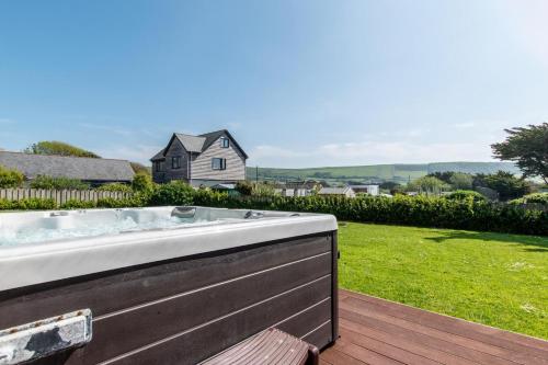 Iekārtas, 6 Bed in Croyde oc-h31821 in Croyde