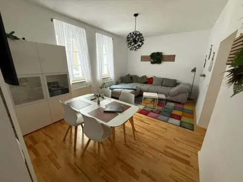 Ruhiges Erdgeschoss-Apartment am Steigerwald in Erfurt, Deutschland