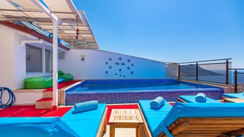 Kızıltaş 3 bedroom seaview apartment with private pool - image 4