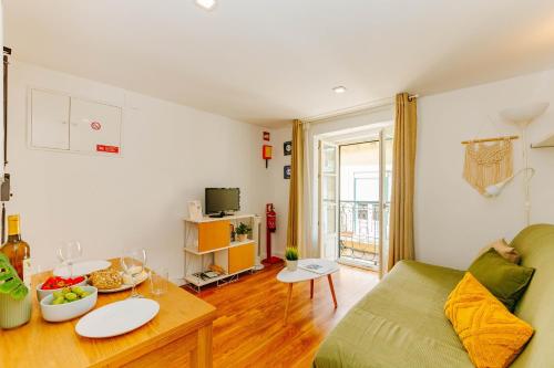 Rent4Rest Bairro Alto Charming 1Bd Apartment, Lisabon
