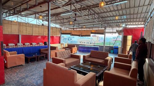 OM SHIVAY HOMESTAY AND PARTY HALl photo 3