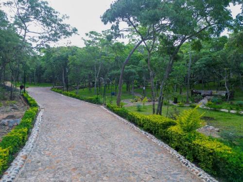 Darwendale Chishongo lodge for one in 北哈拉雷