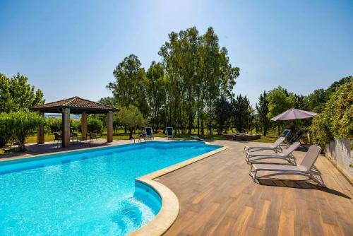 Viesnīcas āriene, Exclusive Villa With Pool Near Caserta in Alvignano