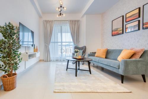Facilities, Modern 1BR Retreat at Al Khail Heights, Al Quoz by Deluxe Holiday Homes in Al Quoz