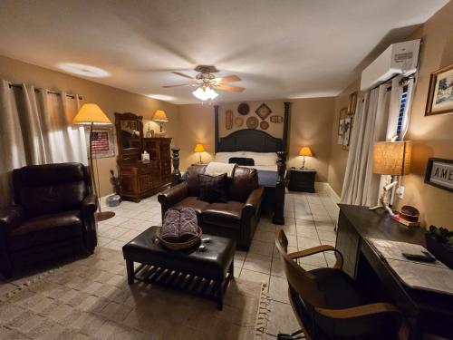 Roots Retreat in Seymour (TX)