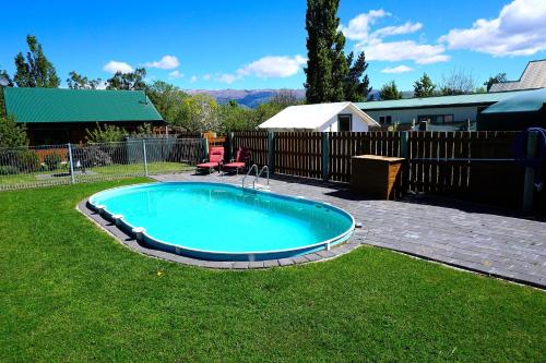 حديقة, ميرابيل شاليهات (Mirabell Chalets) in الكسندرا