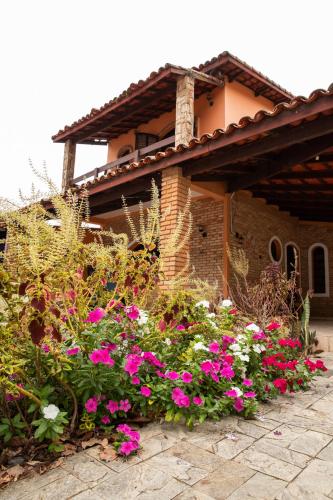 Casa em São Sebastião refúgio do pontal – khách sạn tại Praia do Partido