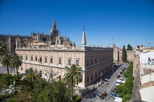 Puerta del Leon - main image