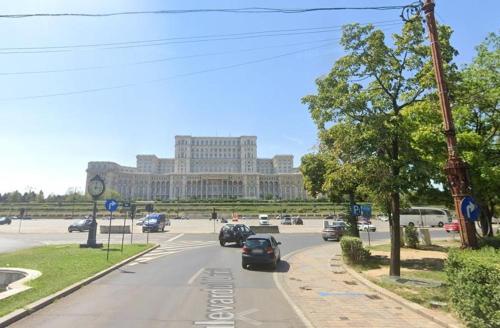 Lamar Parlament De Luxe – khách sạn tại Unirii