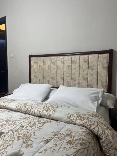 Farida Pyramids inn& Jacuzzi - image 4