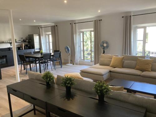 Le Patio de l'Isle 2nd Duplex - Location saisonnière - Périgueux