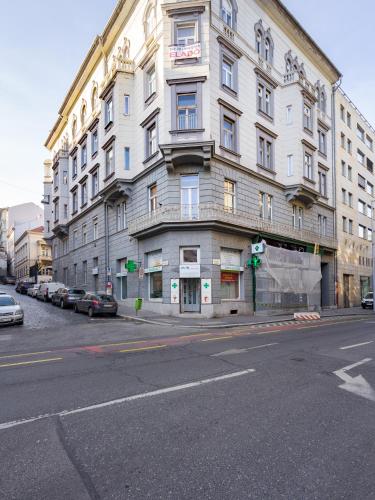Butik Apartments, by BQA Images