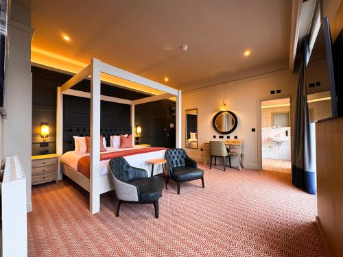 Зручності, Royal Whitby in Уітбі