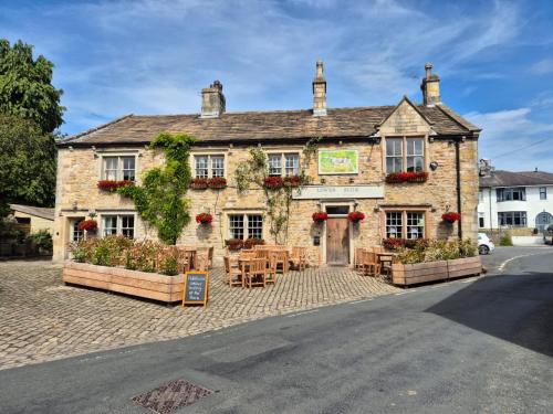 The Lower Buck Inn 2