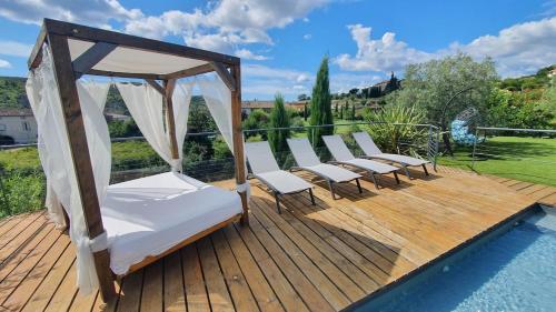 House with a pool in Lachapelle-sous-Aubenas