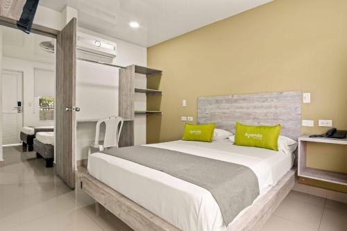 Aparta Hotel EcoSuite - image 5