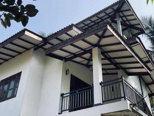 RailNest — other in Talpe Railway Station Road, Talpe Sri Lanka, 80615