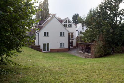 Beech Lodge Apartments 2 Bed Apts close to Headington Hospitals - image 21