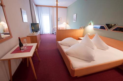 Hotel Alpenfriede - image 10