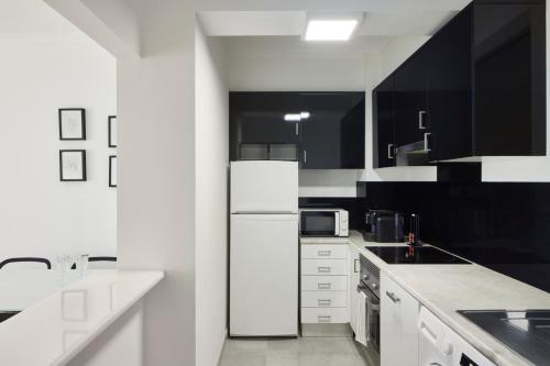 Kitchen, Monte Gordo Prestige Apartments in Monte Gordo