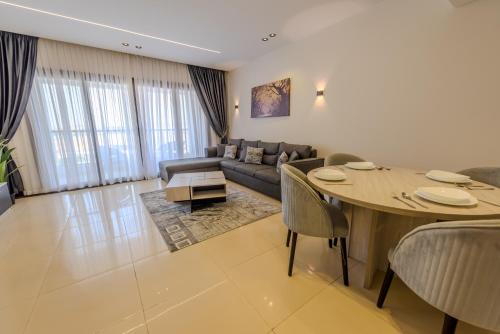 Nyoum Porto New Cairo Luxury Apt - image 11