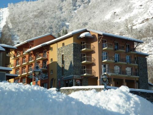 Residence Nemea Les Grands Ax - 숙소 외관