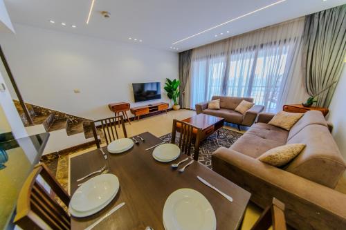 Nyoum Porto New Cairo Luxury Apt - image 14
