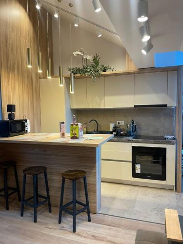 Marova Luxury Loft Caraiman View – khách sạn tại Busteni