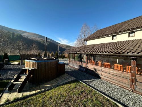 Casa de vacanta Cabana Toto in Sebesu De Sus