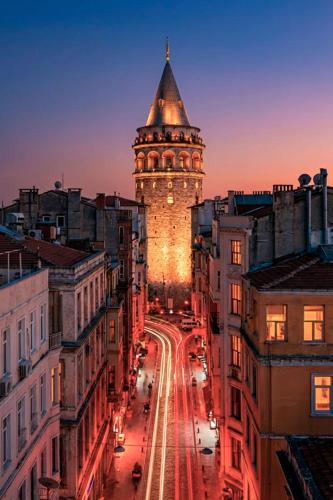 Taksim Hotel - image 8
