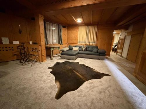 2 bedrooms, 4 beds