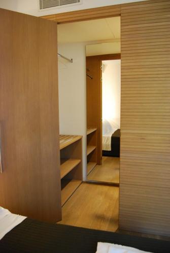 One Bedroom Apartment