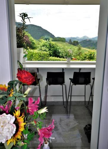 周邊環境, Gan Eden Nature House in 蒙特倫齊奧