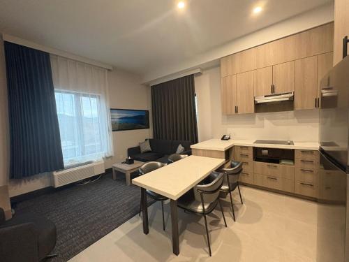 La Quinta Inn & Suites by Wyndham Kelowna BC in Kelowna (BC)