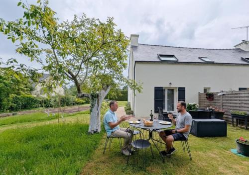 Le Tigîte B & B - entrée privée, petit-déj et linge inclus, 2 espaces nuit possibles, 1 à 4p (Le Tigite B&B - entree privee, petit dej-linge-menage inclus, options repas, 2 espaces nuit separes,) in Allaire