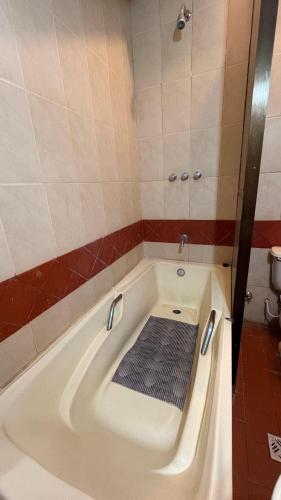 Einrichtungen, The Baron House in Tupiza