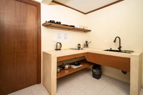 Casa Jurel Apartment Ideal Location in Cancun 2 Bedrooms Free WiFi and Kitchen - image 4