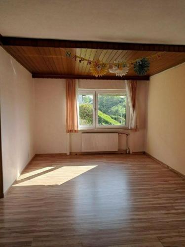 Ferienhaus Froh ruhig mit Naturgarten in Dillenburg