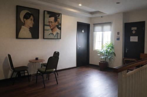 프론트 원 부티크 투구 무다 세마랑