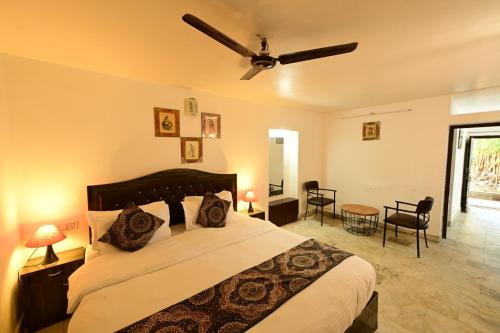 Perth villa in Salgaon