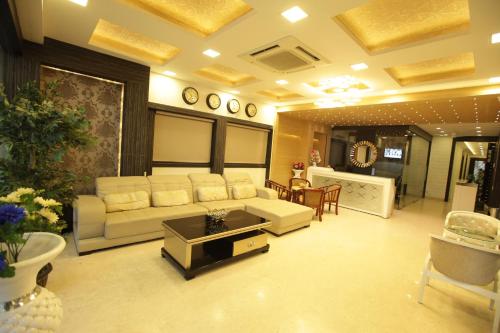 Grand Cascade Hotel - Chennai Central photo 4