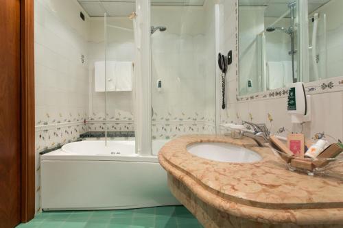 Best Western Hotel Firenze - image 4