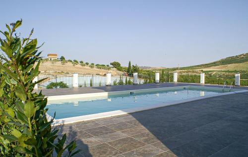 . Cozy Apartment In Mazzarino