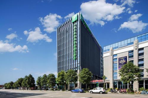 Holiday Inn Express Chengdu Wuhou New City By IHG – khách sạn tại Huyện Vũ Hầu