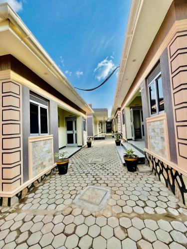 Simbego Cottages Lira in Lira